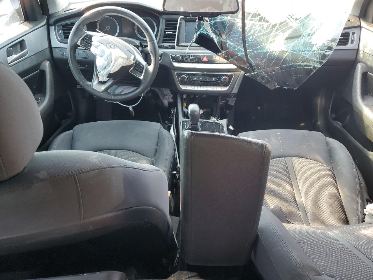 2018 Hyundai Sonata Sport VIN: 5NPE34AF5JH636165 Lot: 50457464