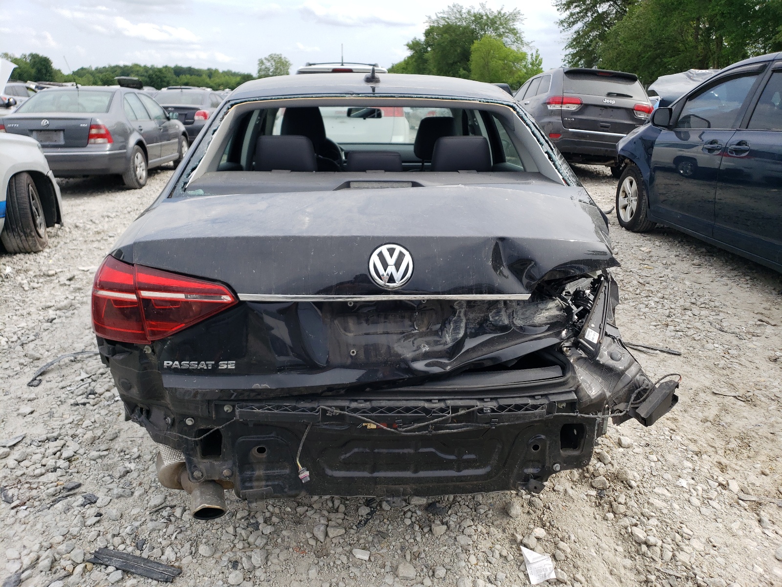 1VWBT7A35HC065760 2017 Volkswagen Passat Se