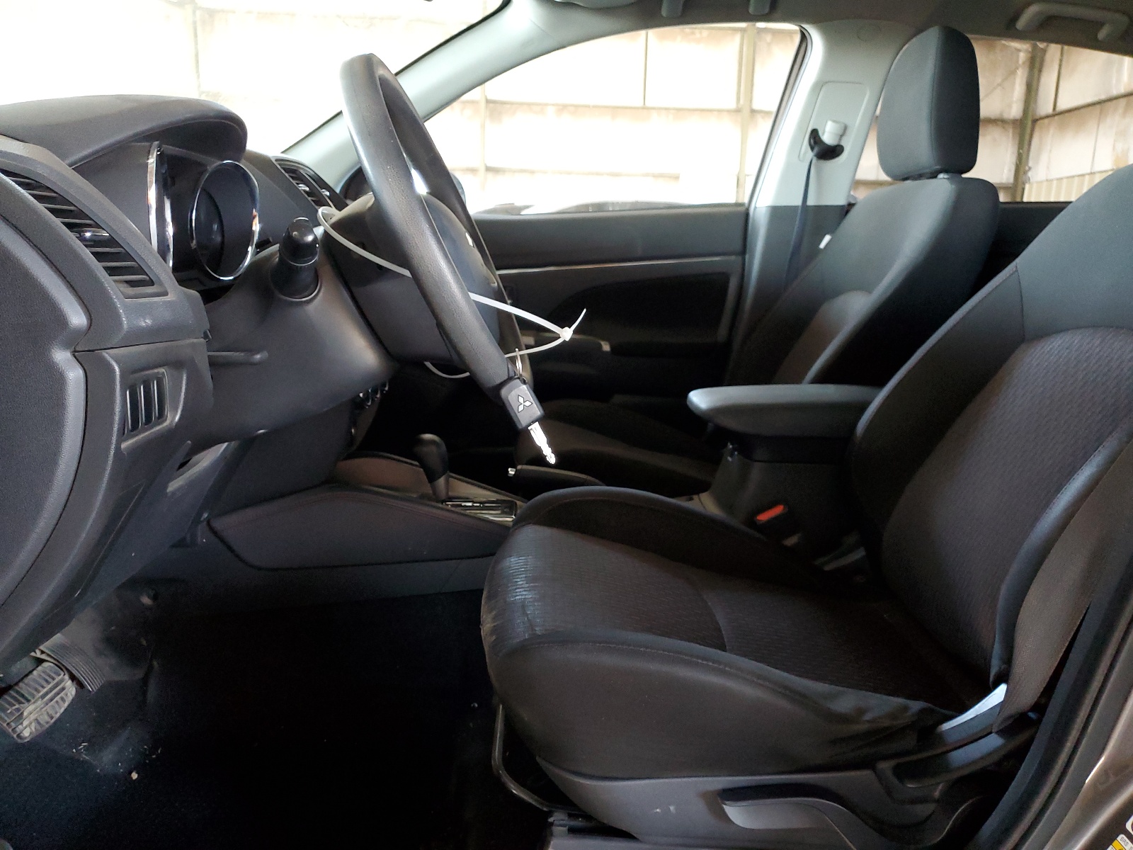 JA4AP3AU2KU029346 2019 Mitsubishi Outlander Sport Es