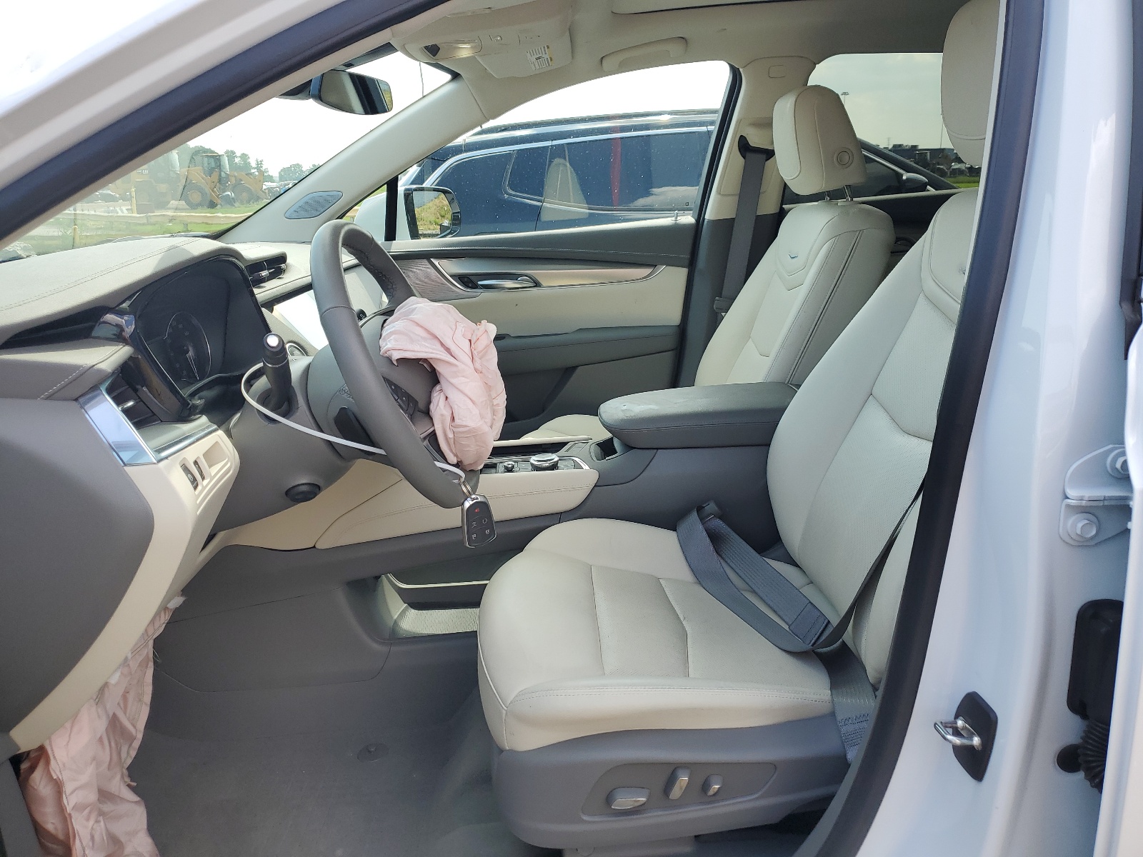 1GYKNCRS6PZ221585 2023 Cadillac Xt5 Premium Luxury