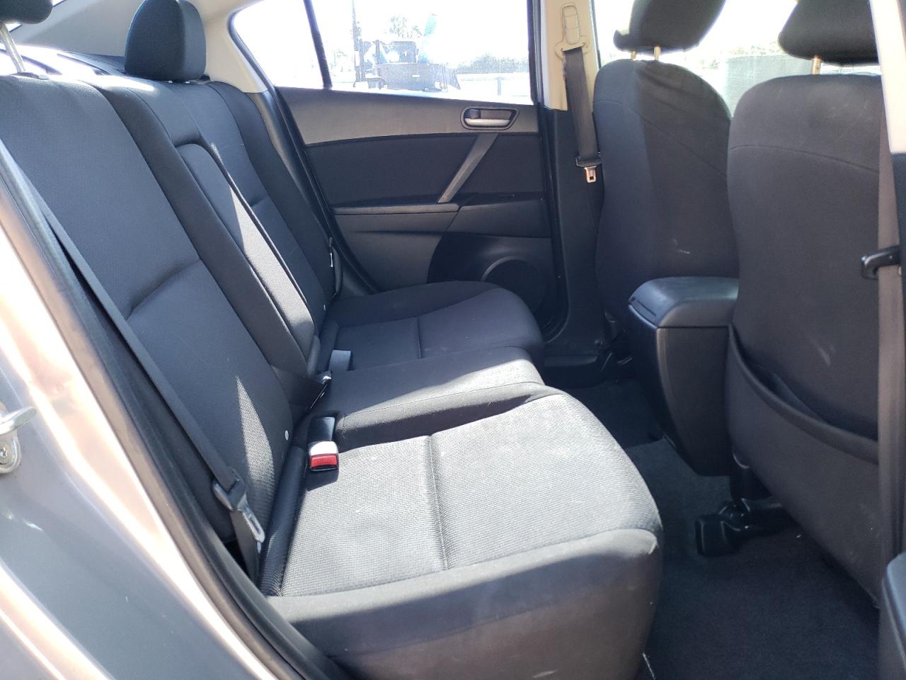 2011 Mazda 3 I VIN: JM1BL1VF9B1471869 Lot: 54160704