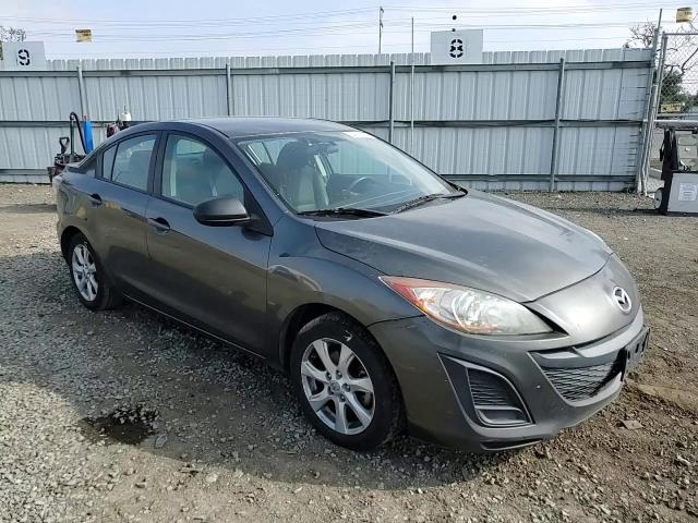 2011 Mazda 3 I VIN: JM1BL1VG7B1440032 Lot: 54951454