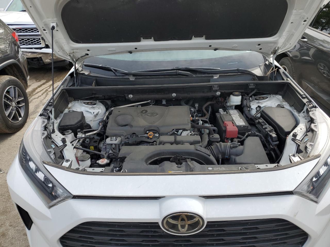 2T3H1RFV7MW135887 2021 Toyota Rav4 Le