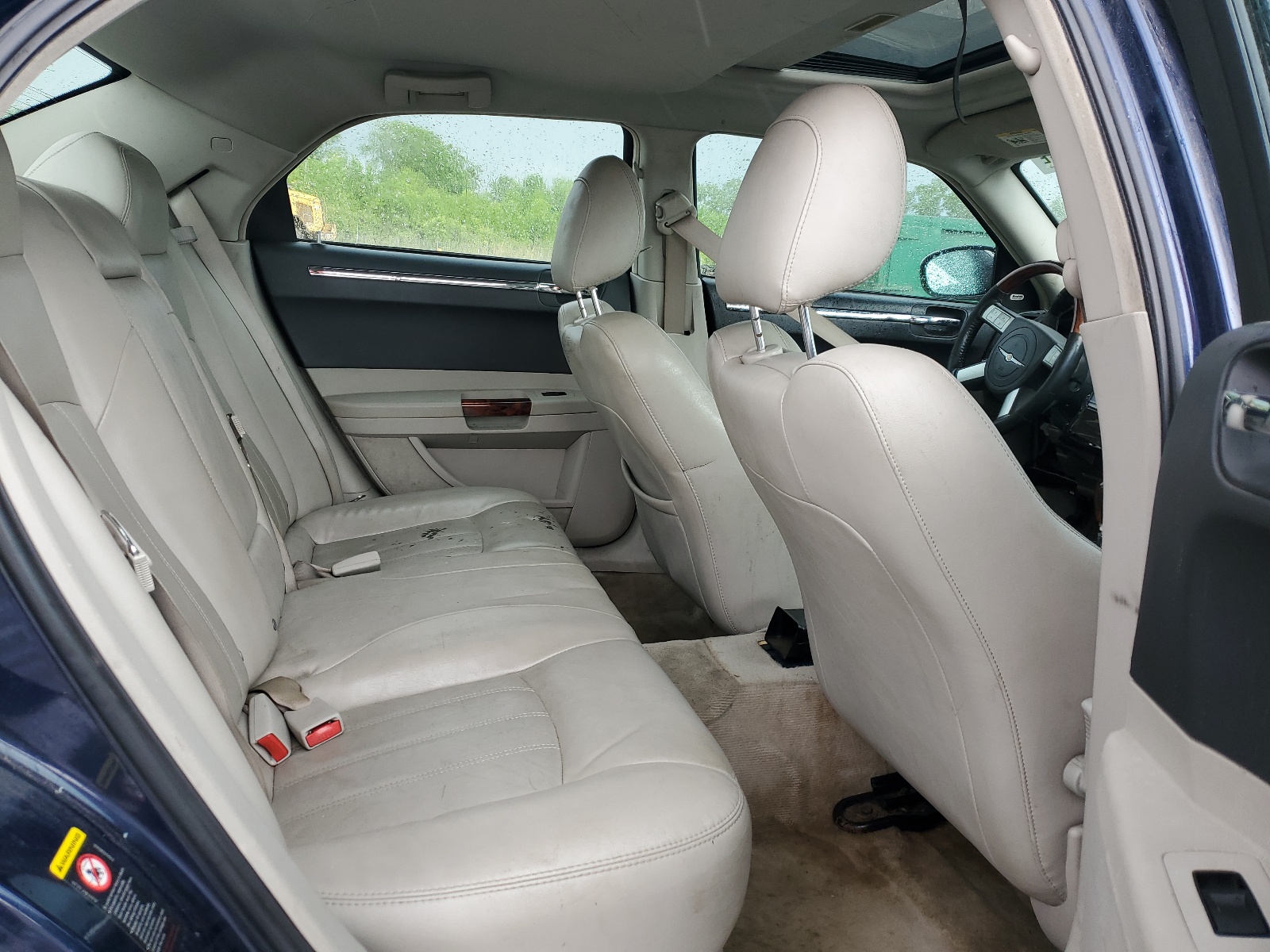 2C3AA63H95H533123 2005 Chrysler 300C