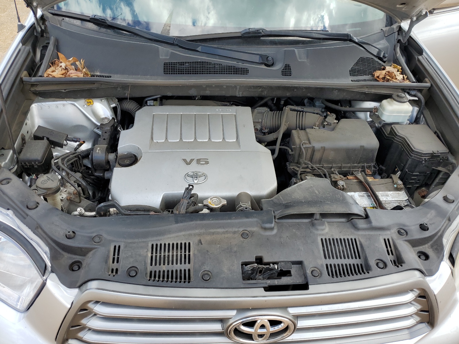 5TDZK3EH3AS003636 2010 Toyota Highlander