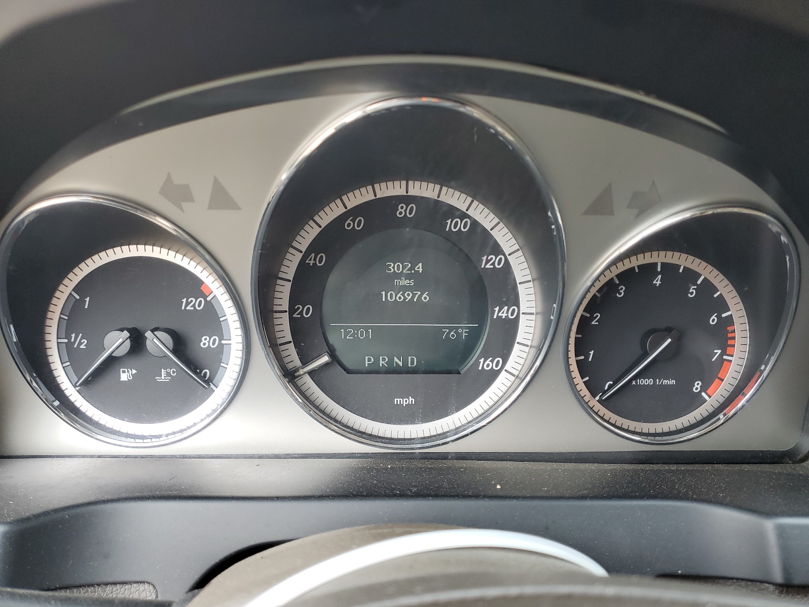 WDDGF54X29R067876 2009 Mercedes-Benz C 300