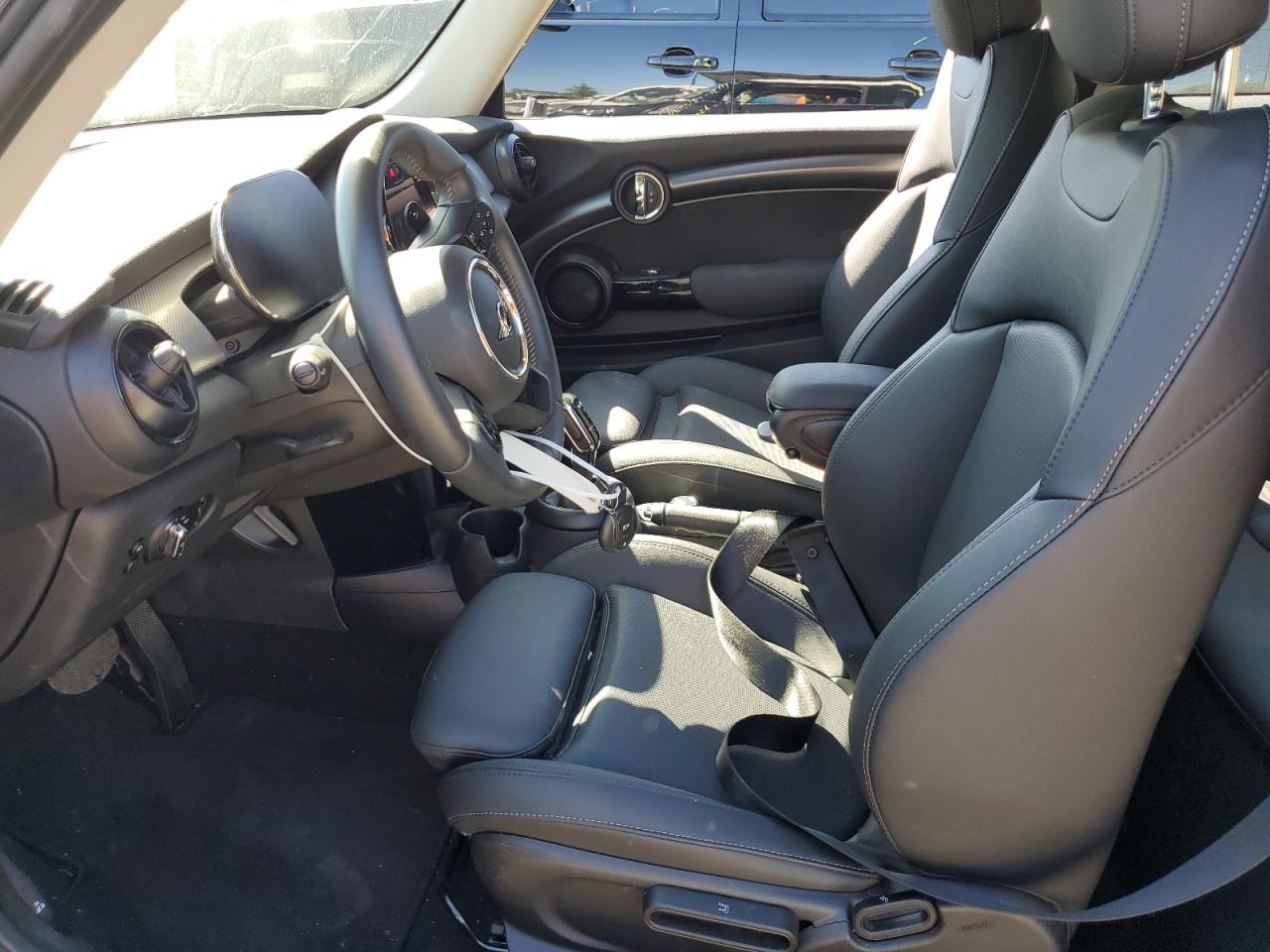 2023 Mini Cooper S VIN: WMW53DH07P2T38452 Lot: 54256944