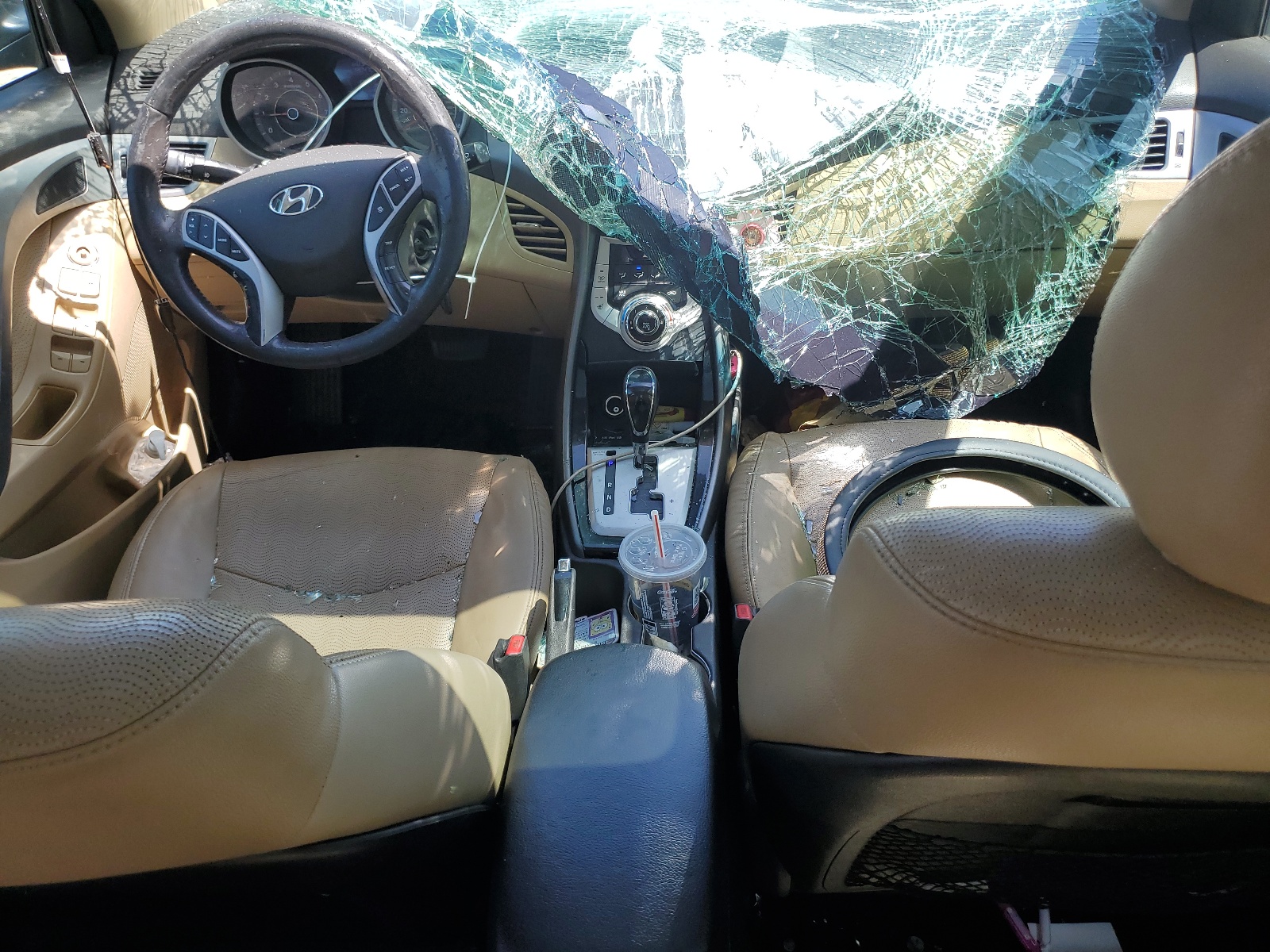 KMHDH4AE0CU227208 2012 Hyundai Elantra Gls