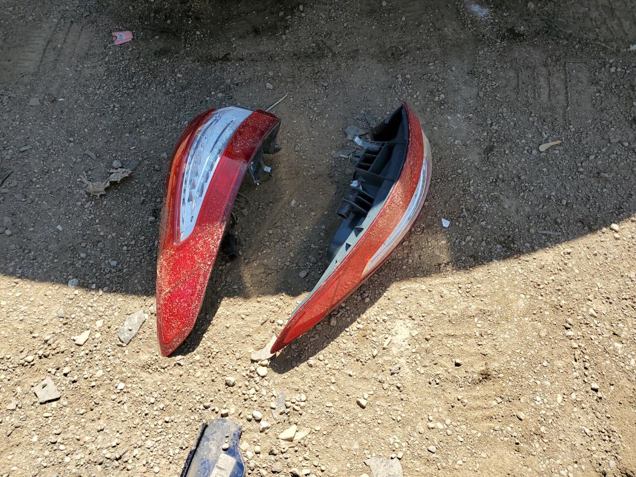 2015 Ford Fusion Se VIN: 3FA6P0H79FR137928 Lot: 54552654