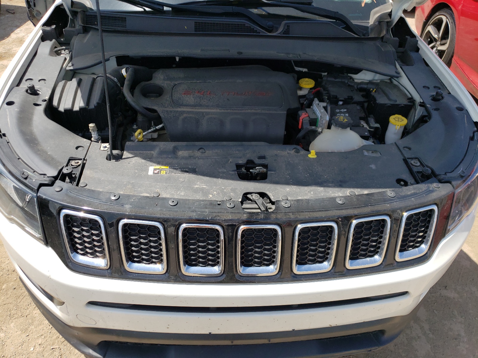 3C4NJDBB5JT418583 2018 Jeep Compass Latitude