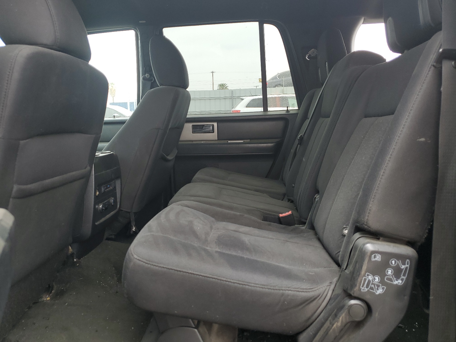 1FMJK1HT7GEF52915 2016 Ford Expedition El Xlt