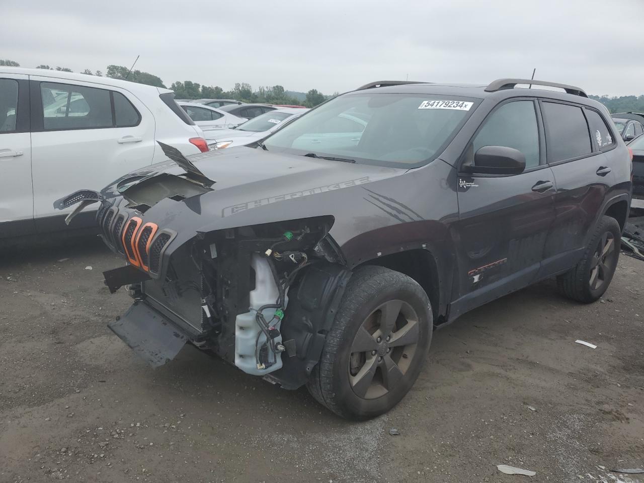 2017 Jeep Cherokee Latitude на продаже в Cahokia Heights, IL - Front End