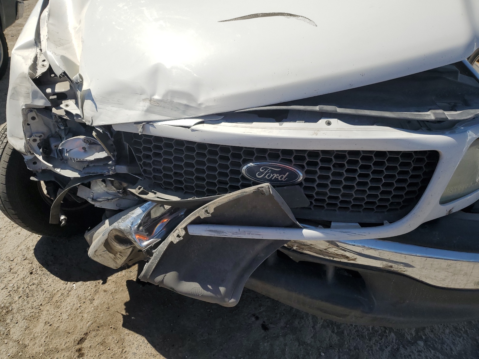 1FTRX17W72NA61970 2002 Ford F150