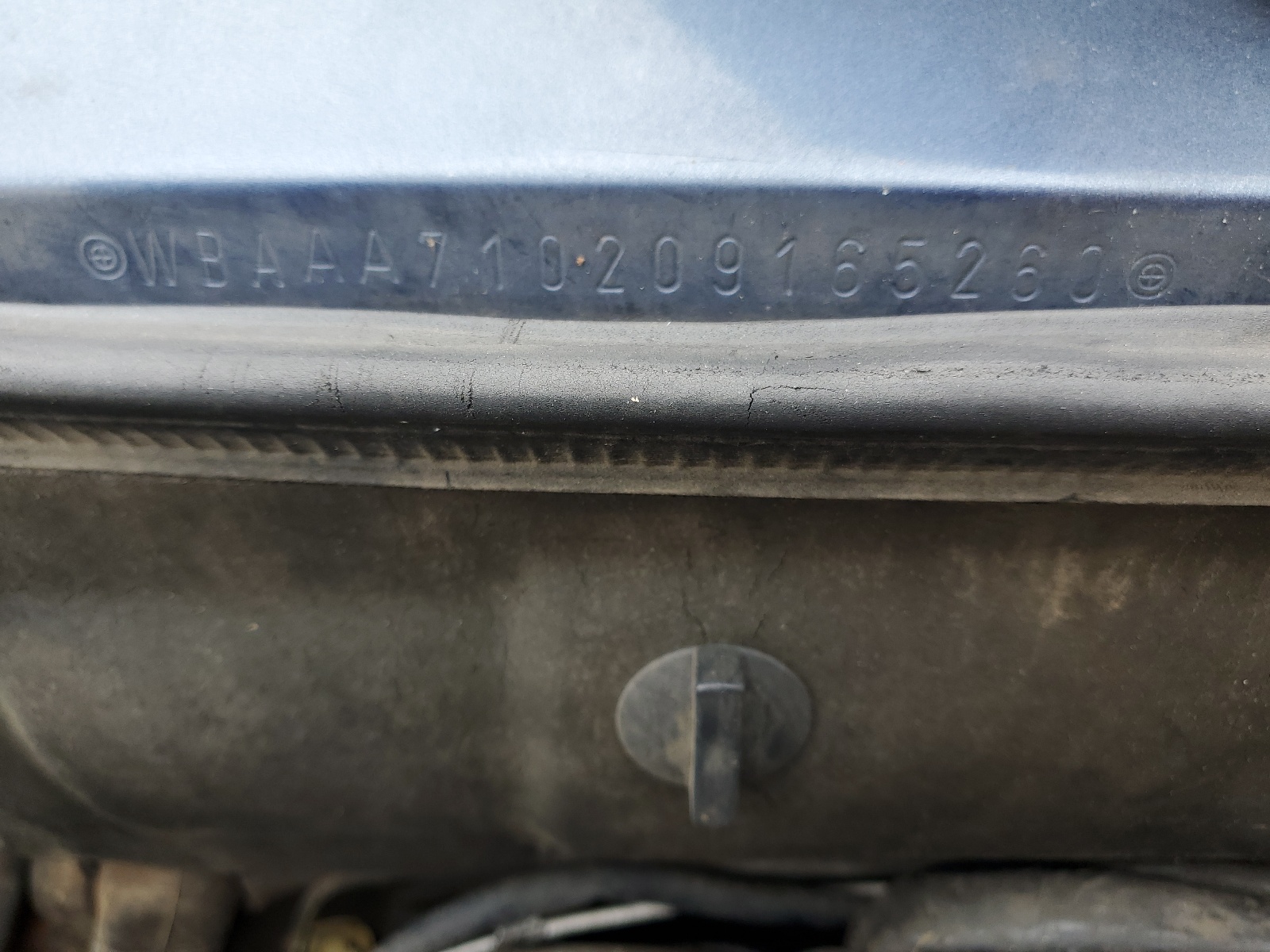 WBAAA710209165260 1985 BMW 323 I