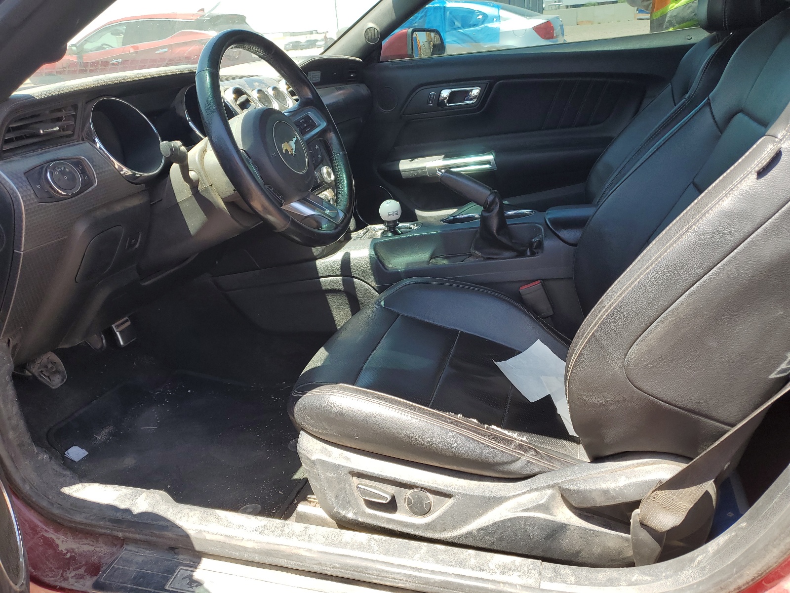 1FA6P8THXF5350484 2015 Ford Mustang