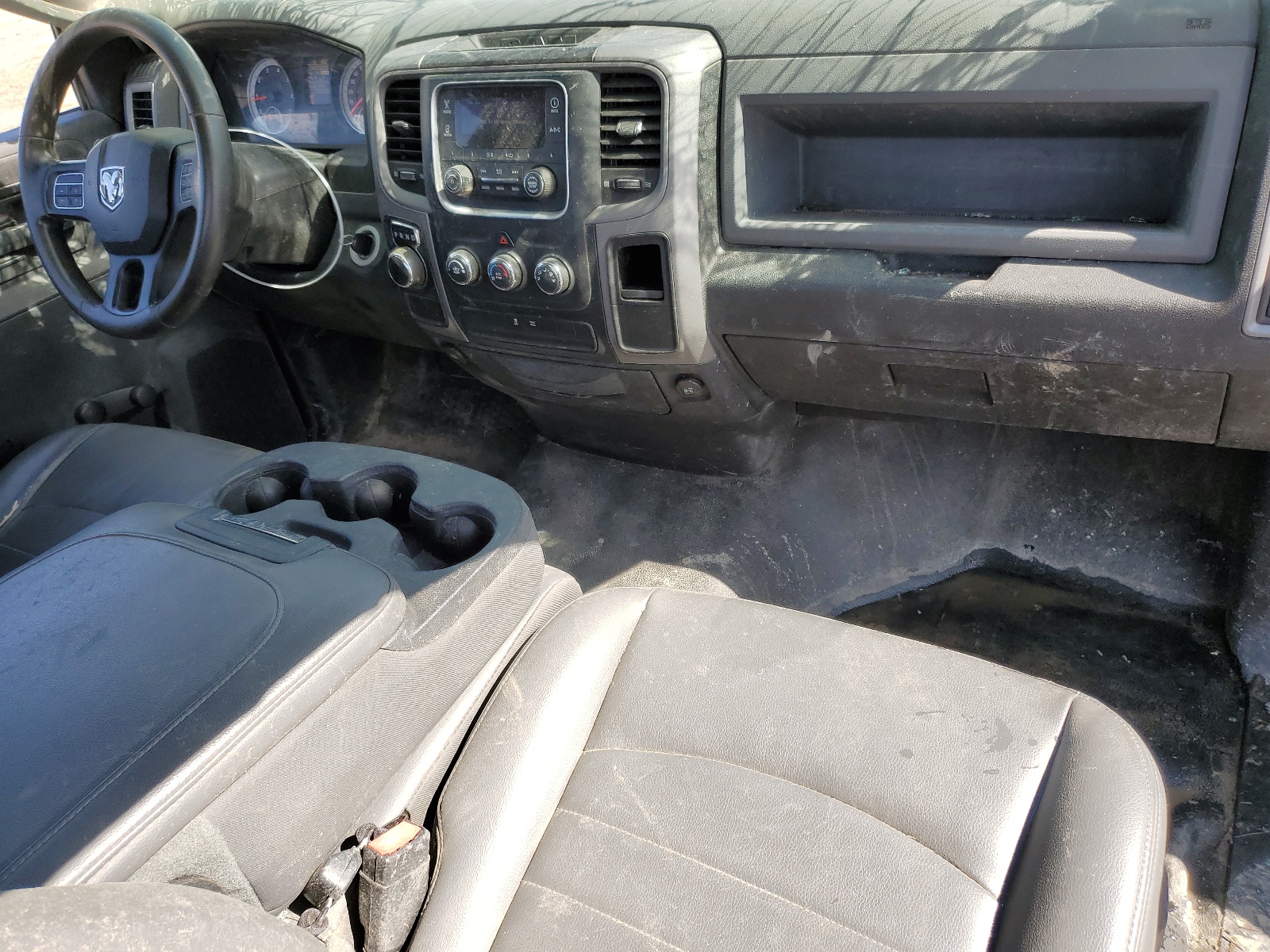 3C6JR6DG2FG559646 2015 Ram 1500 St