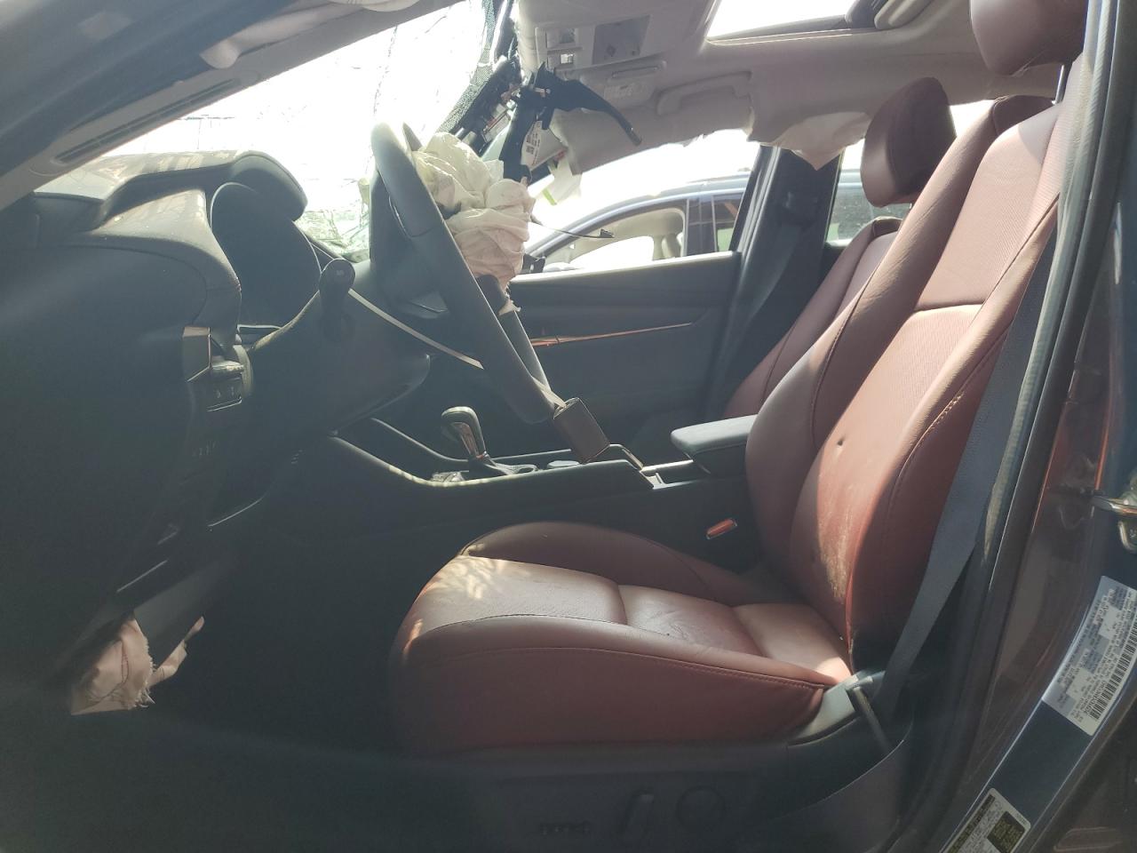 2024 Mazda 3 Preferred VIN: 3MZBPBCM3RM410443 Lot: 54618104