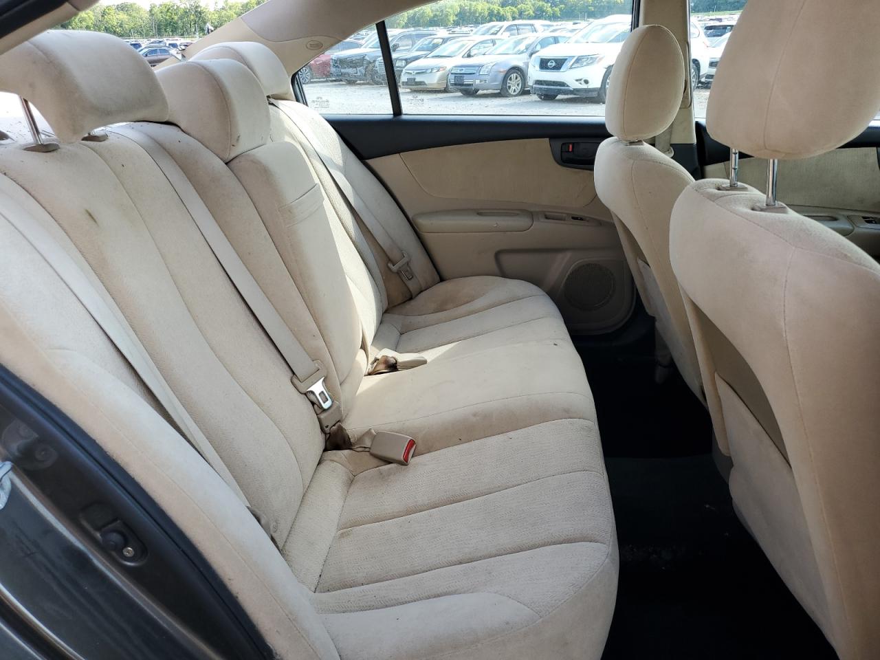 2009 Kia Optima Lx VIN: KNAGE228395314852 Lot: 55684034