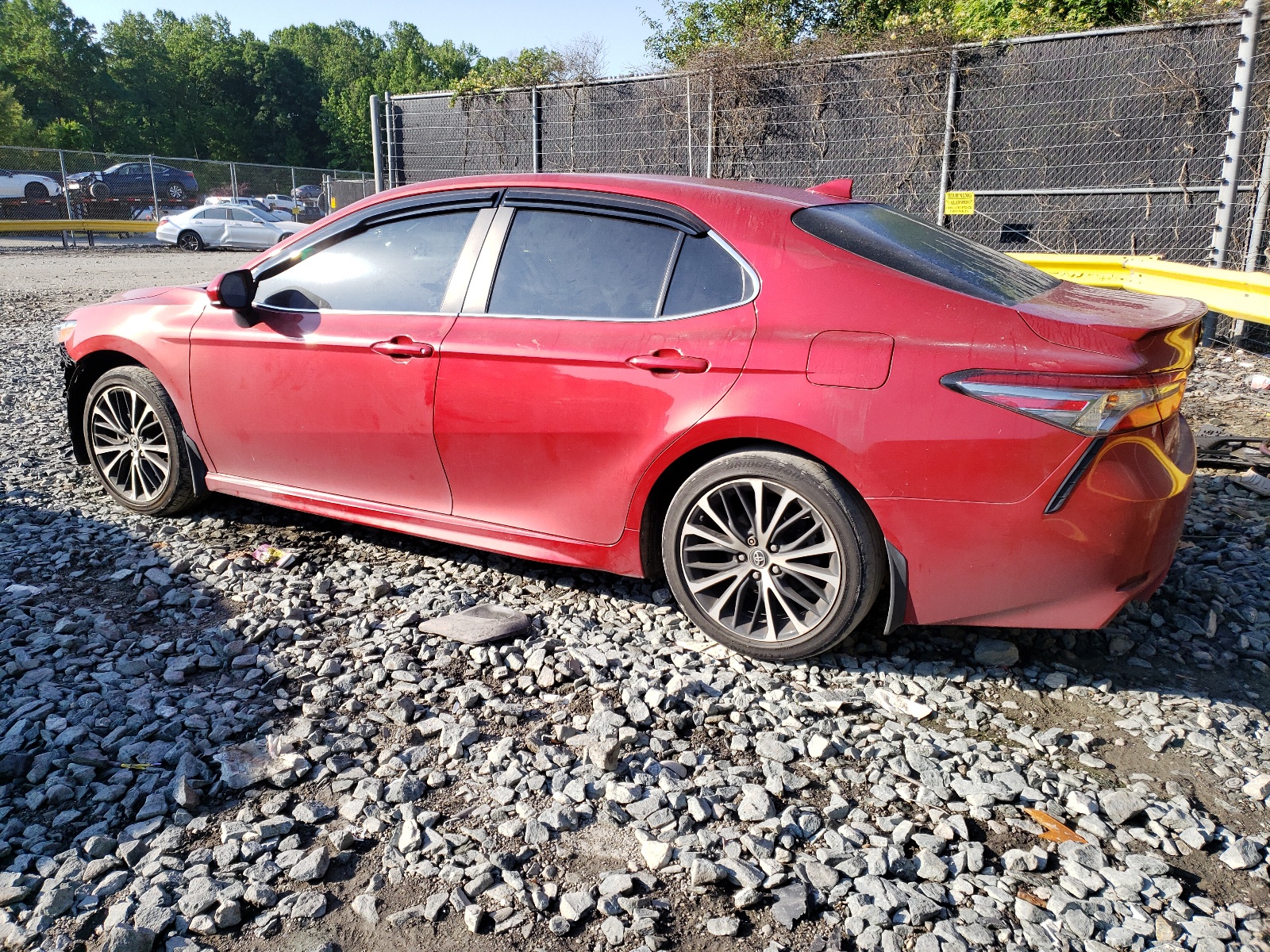 2019 Toyota Camry L vin: 4T1B11HK3KU229278