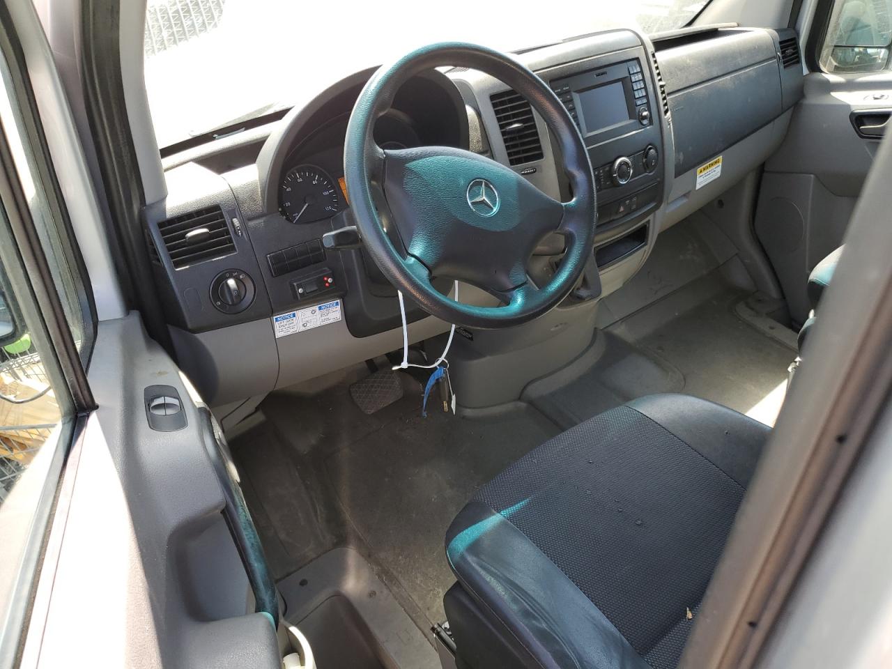 MERCEDES-BENZ SPRINTER 2015 VIN WD3PF0DC1F5998389 zdjęcie 8