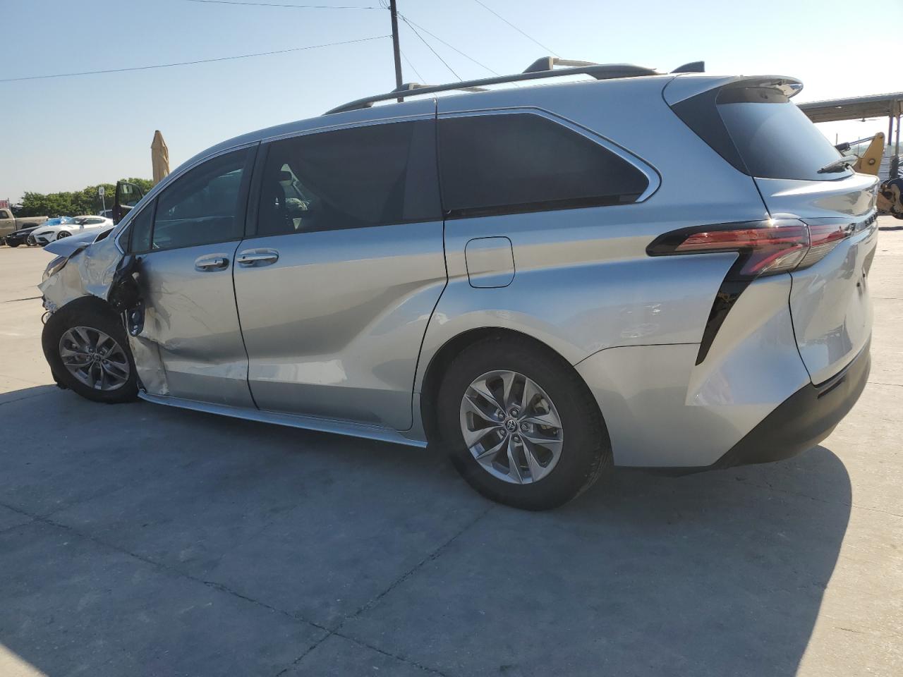 2022 Toyota Sienna Le VIN: 5TDKRKEC4NS099438 Lot: 55672994