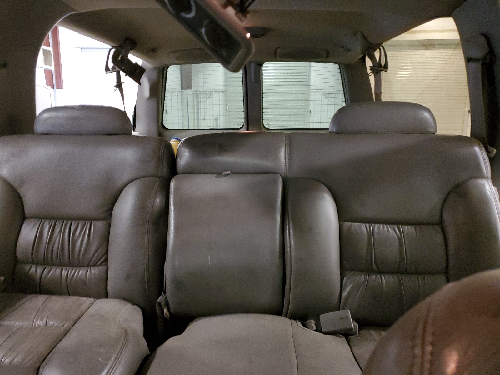 3GKGK26F0XG530642 1999 GMC Suburban K2500