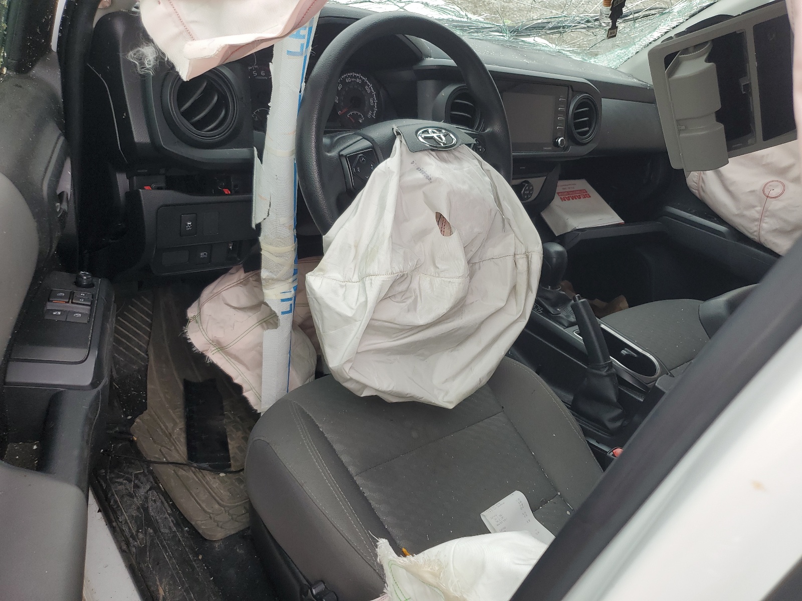 3TYRX5GN1NT049279 2022 Toyota Tacoma Access Cab