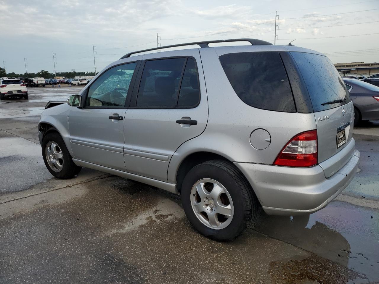 2005 Mercedes-Benz Ml 350 VIN: 4JGAB57E35A548617 Lot: 56075044