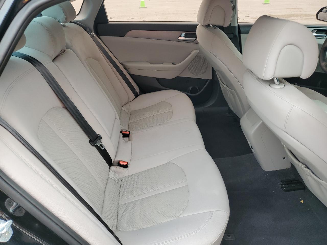 2016 Hyundai Sonata Se VIN: 5NPE24AF3GH285204 Lot: 53630124