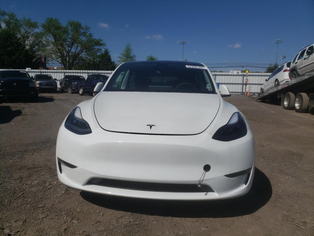 2023 Tesla Model Y VIN: 7SAYGDEE2PF685336 Lot: 52209184