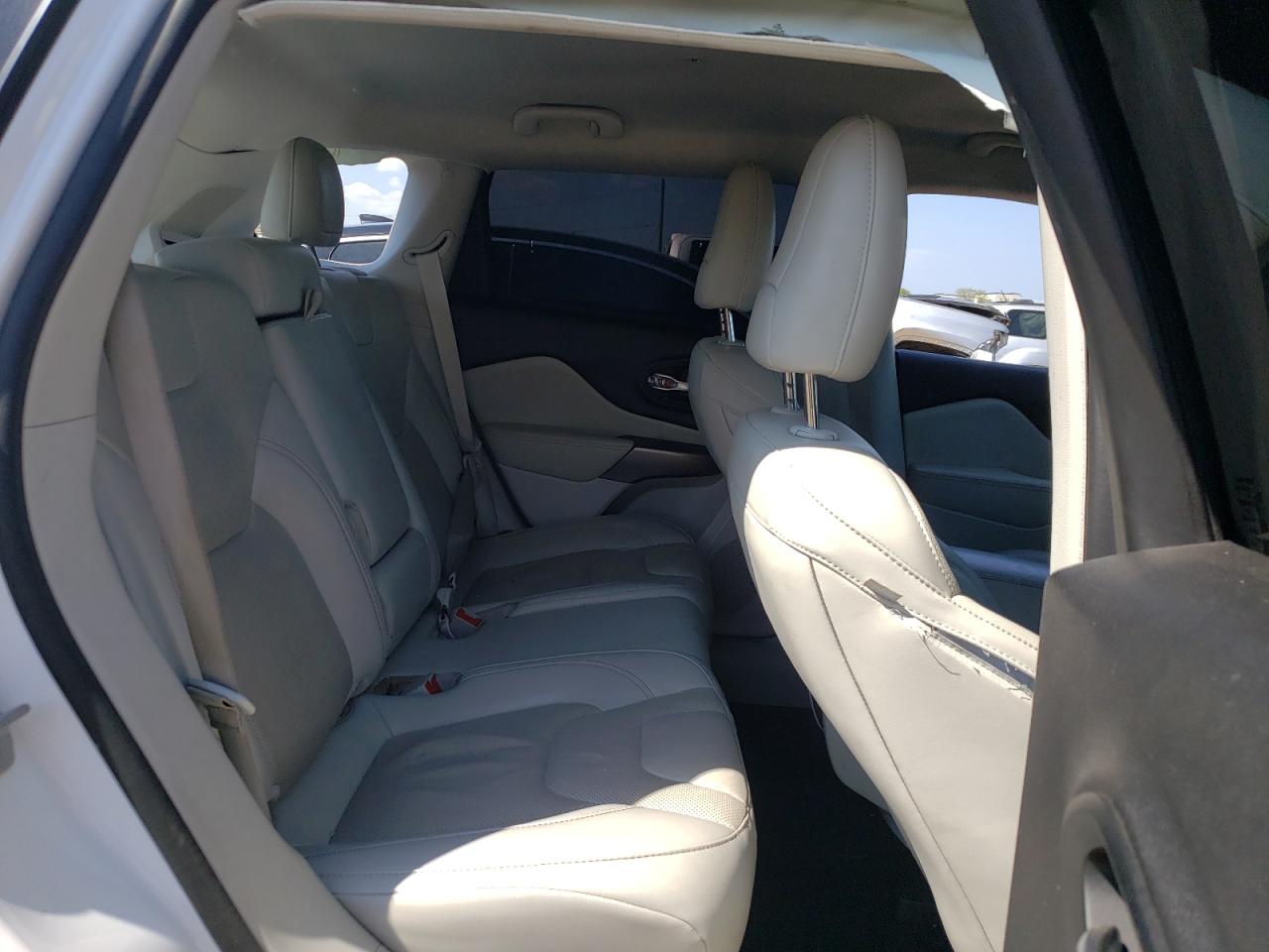2021 Jeep Grand Cherokee - Image 11