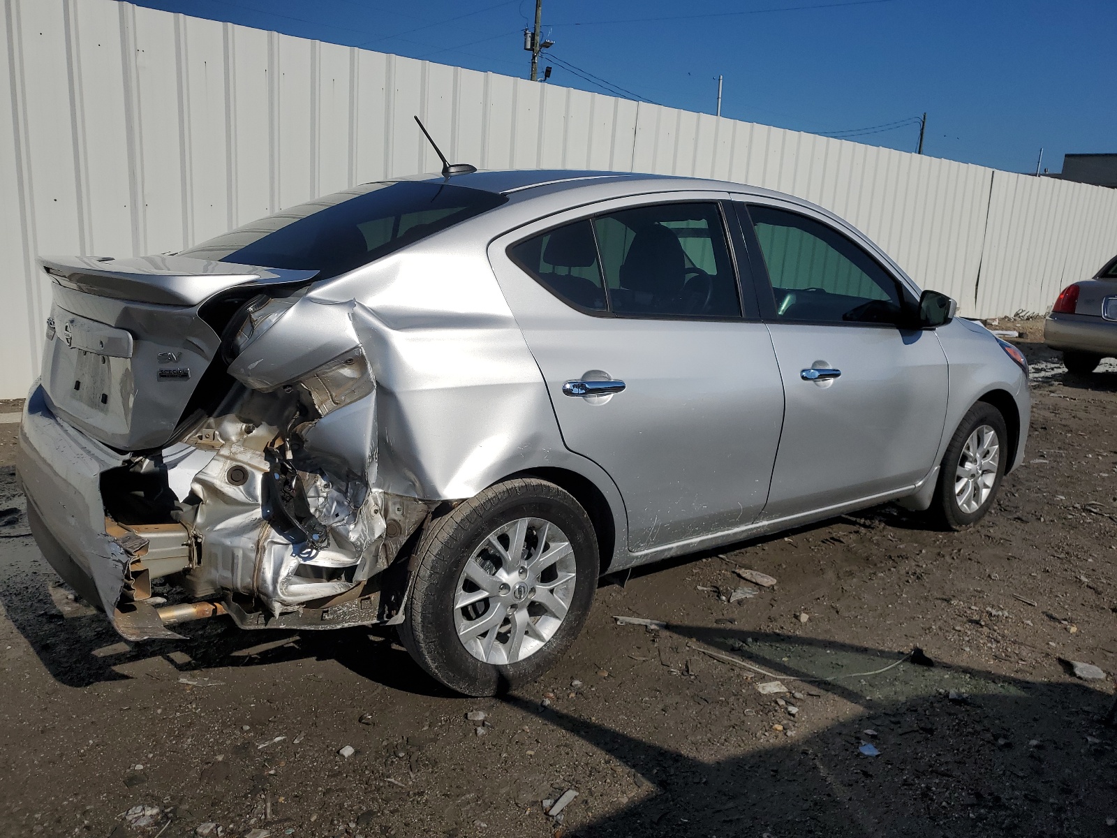 2017 Nissan Versa S vin: 3N1CN7AP3HL855876