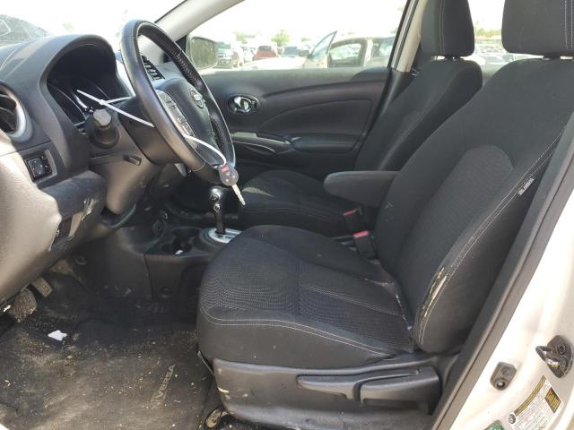  NISSAN VERSA 2017 Серебристый