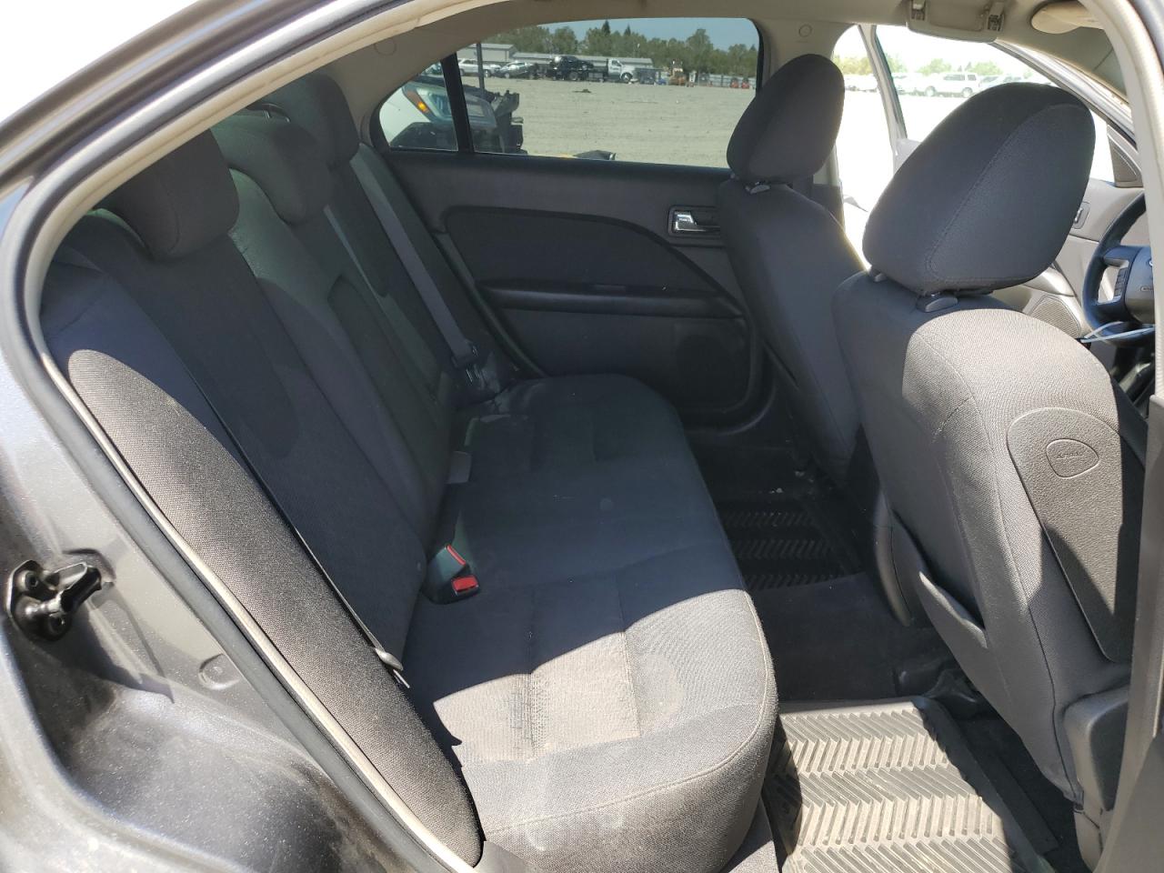 2010 Ford Fusion Se VIN: 3FAHP0HA3AR135167 Lot: 54830234