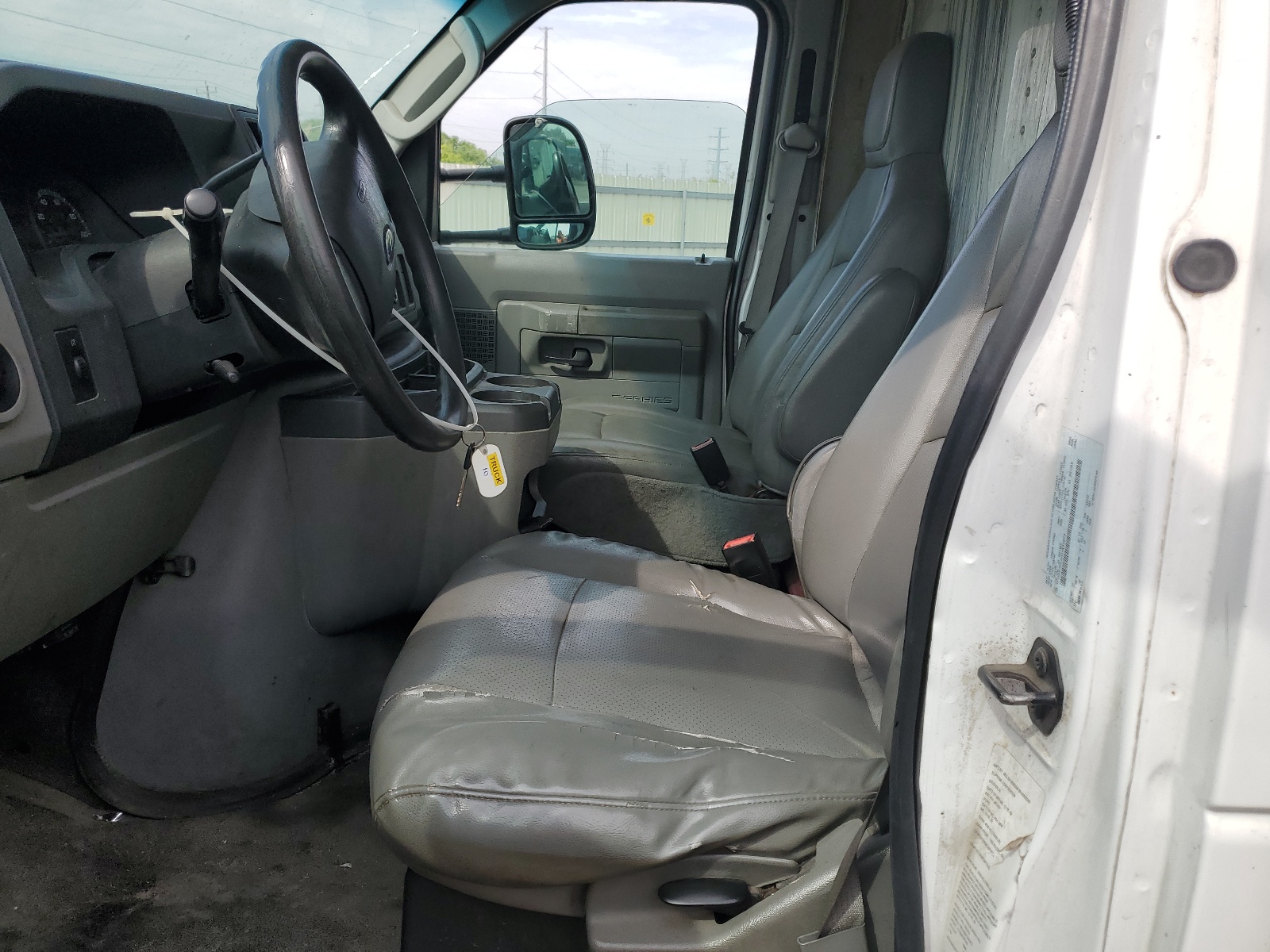 1FDSE3FL6ADA11975 2010 Ford Econoline E350 Super Duty Cutaway Van