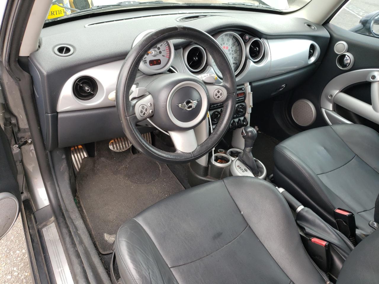 2005 Mini Cooper S VIN: WMWRE33515TG98108 Lot: 56161734