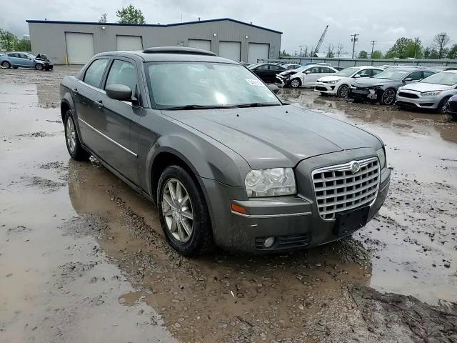 2008 Chrysler 300 Touring VIN: 2C3LK53G08H105159 Lot: 54651454
