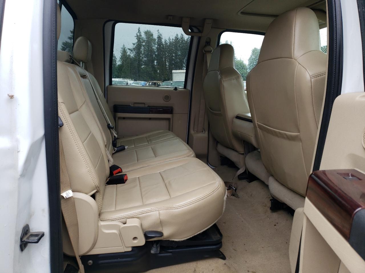 2008 Ford F250 - Image 10