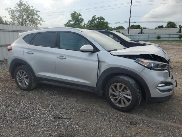 Паркетники HYUNDAI TUCSON 2016 Сріблястий