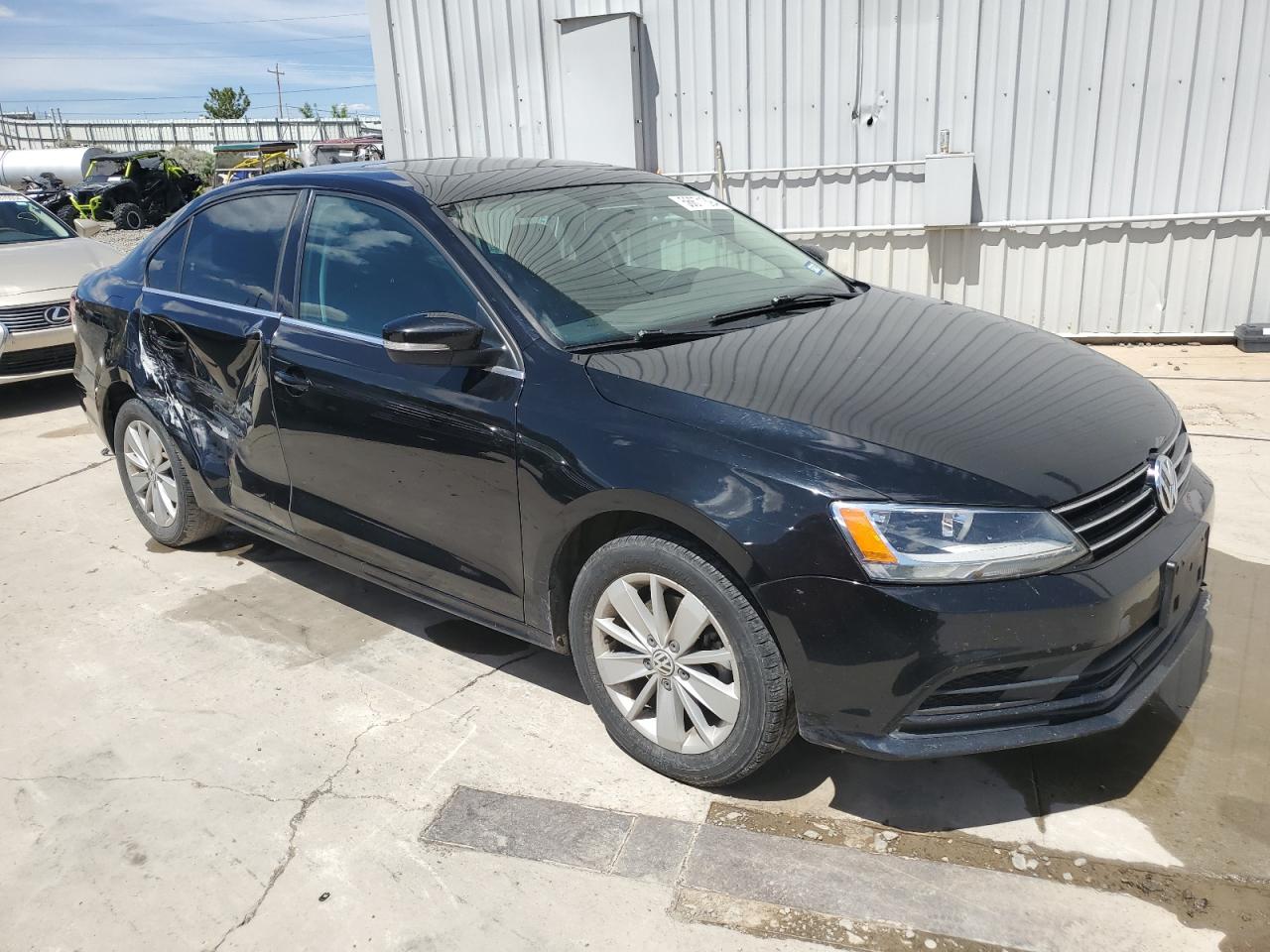 VIN 3VWD67AJXGM415802 2016 VOLKSWAGEN JETTA no.4