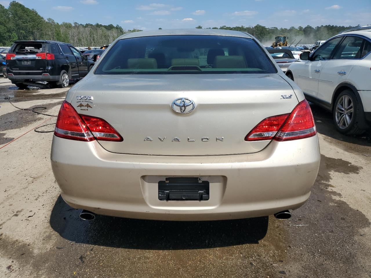 2005 Toyota Avalon Xl VIN: 4T1BK36B25U059804 Lot: 55940544