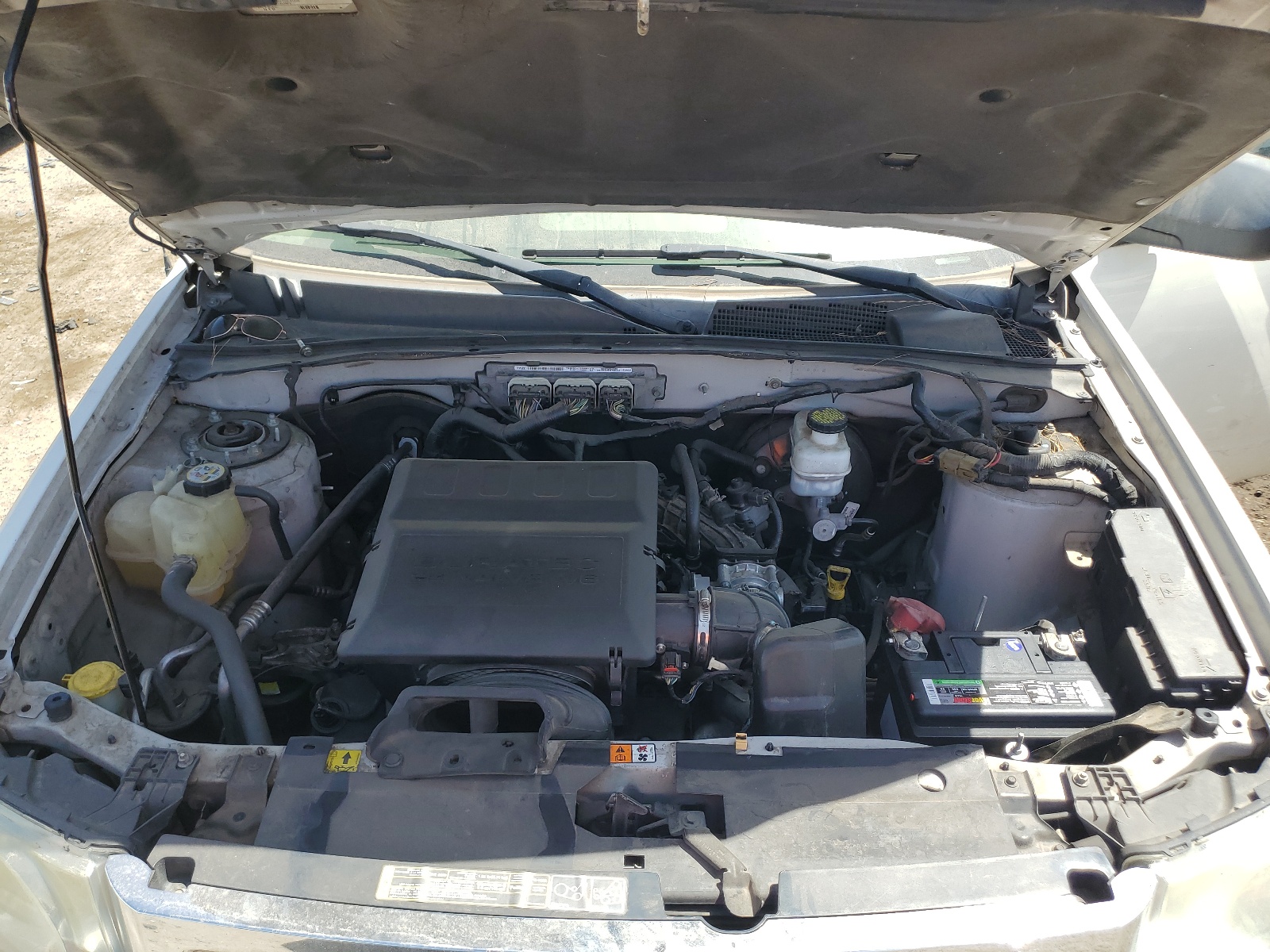 1FMCU0DG3BKA44960 2011 Ford Escape Xlt