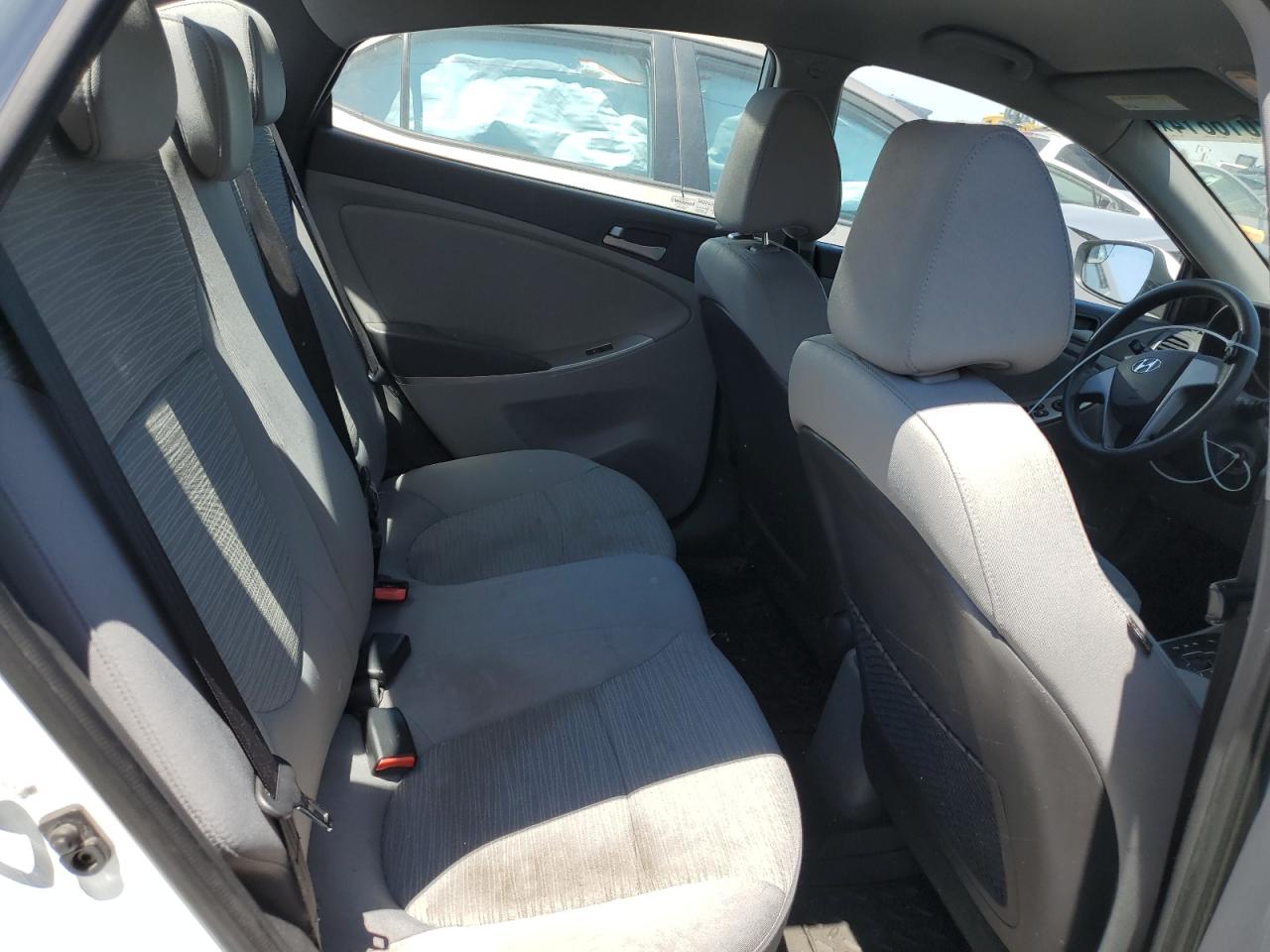 2015 Hyundai Accent Gls VIN: KMHCT4AE1FU911585 Lot: 57016814