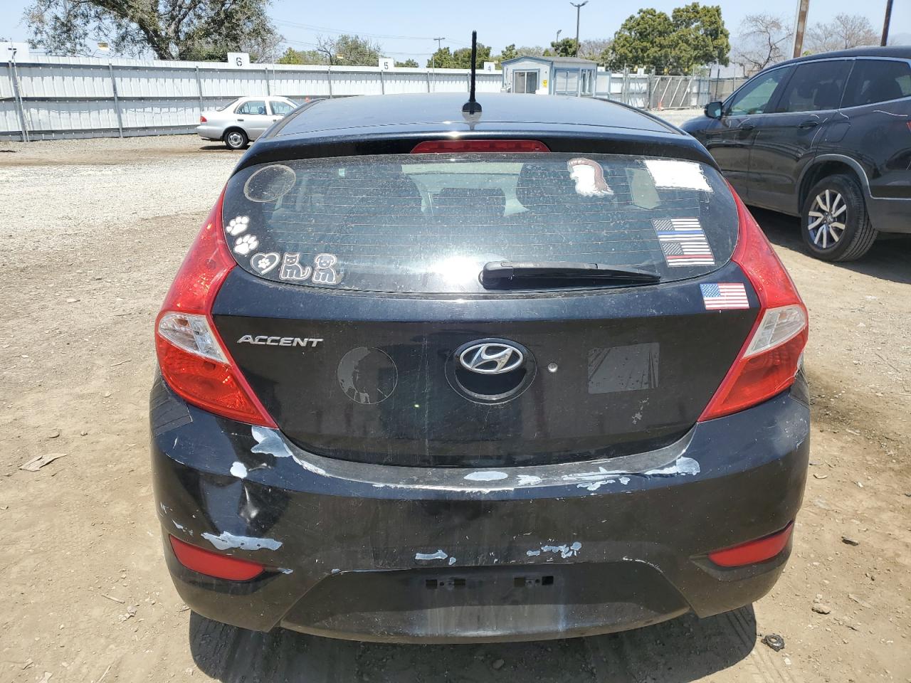 KMHCT5AE9HU349587 2017 Hyundai Accent Se