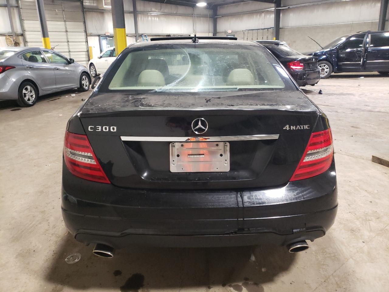 2014 Mercedes-Benz C 300 4Matic VIN: WDDGF8AB5ER308687 Lot: 53590564