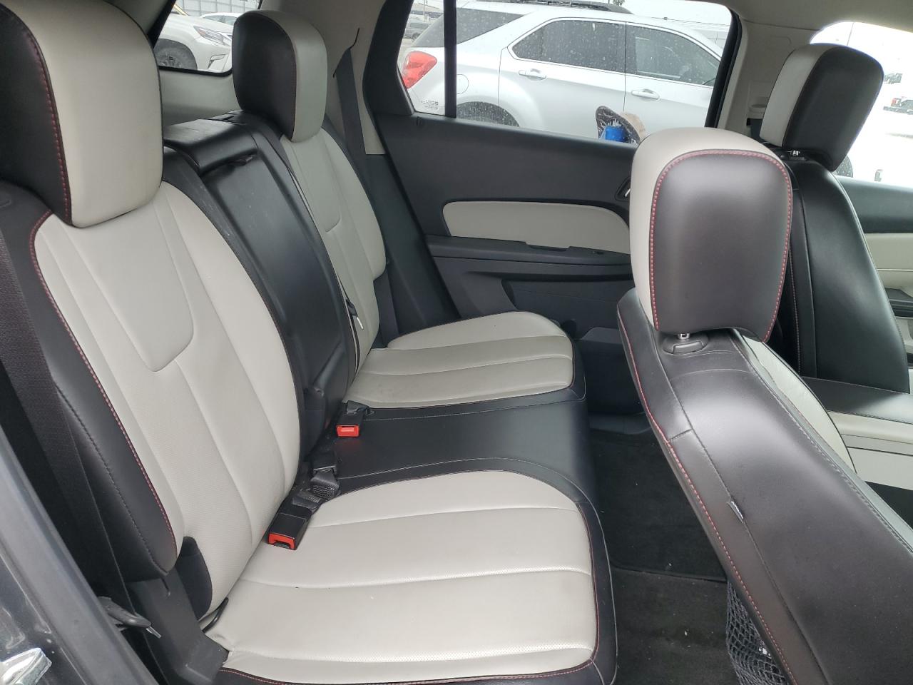 2011 GMC Terrain - Image 10