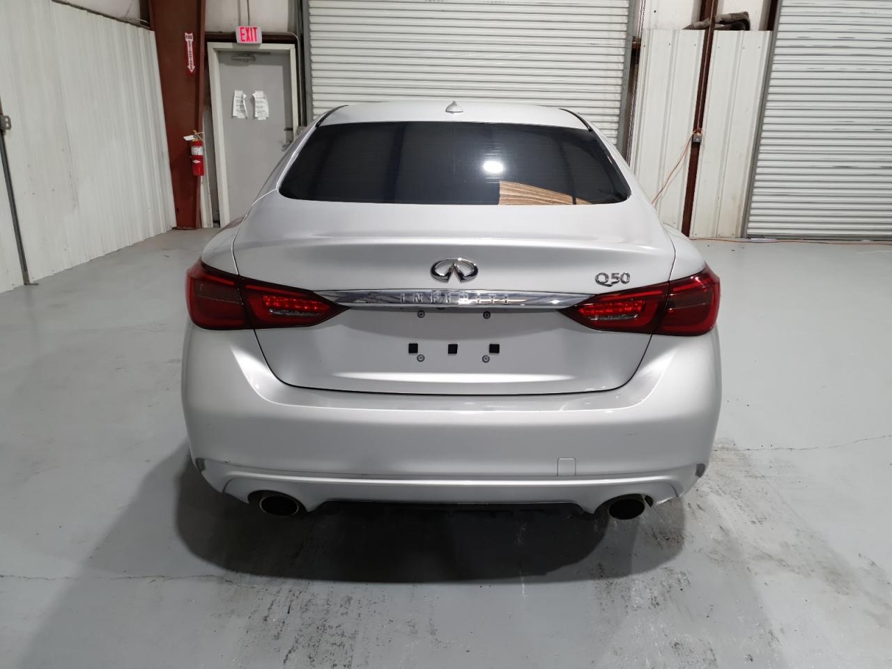 2018 Infiniti Q50 Pure VIN: JN1CV7APXJM240818 Lot: 55089484