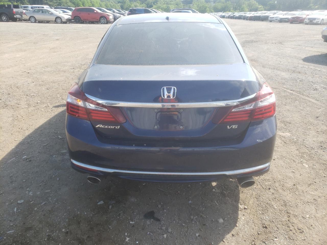 1HGCR3F09GA020989 2016 Honda Accord Exl