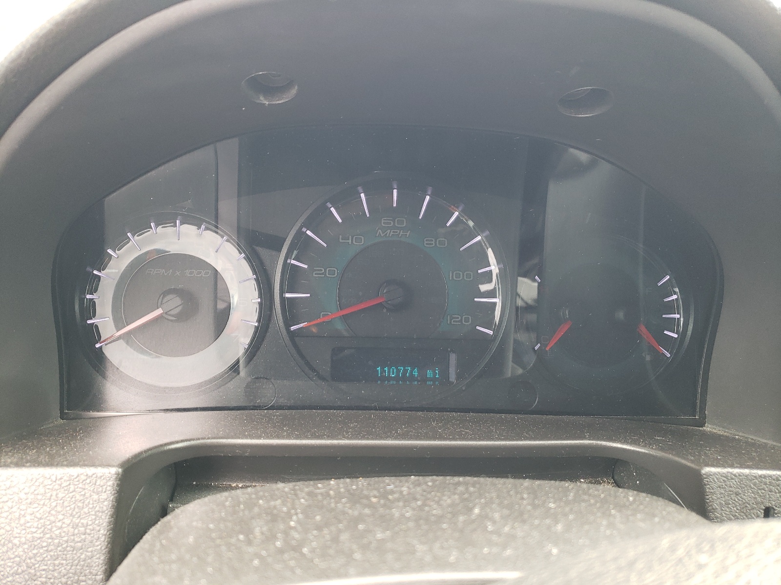 3FAHP0HA9BR147714 2011 Ford Fusion Se