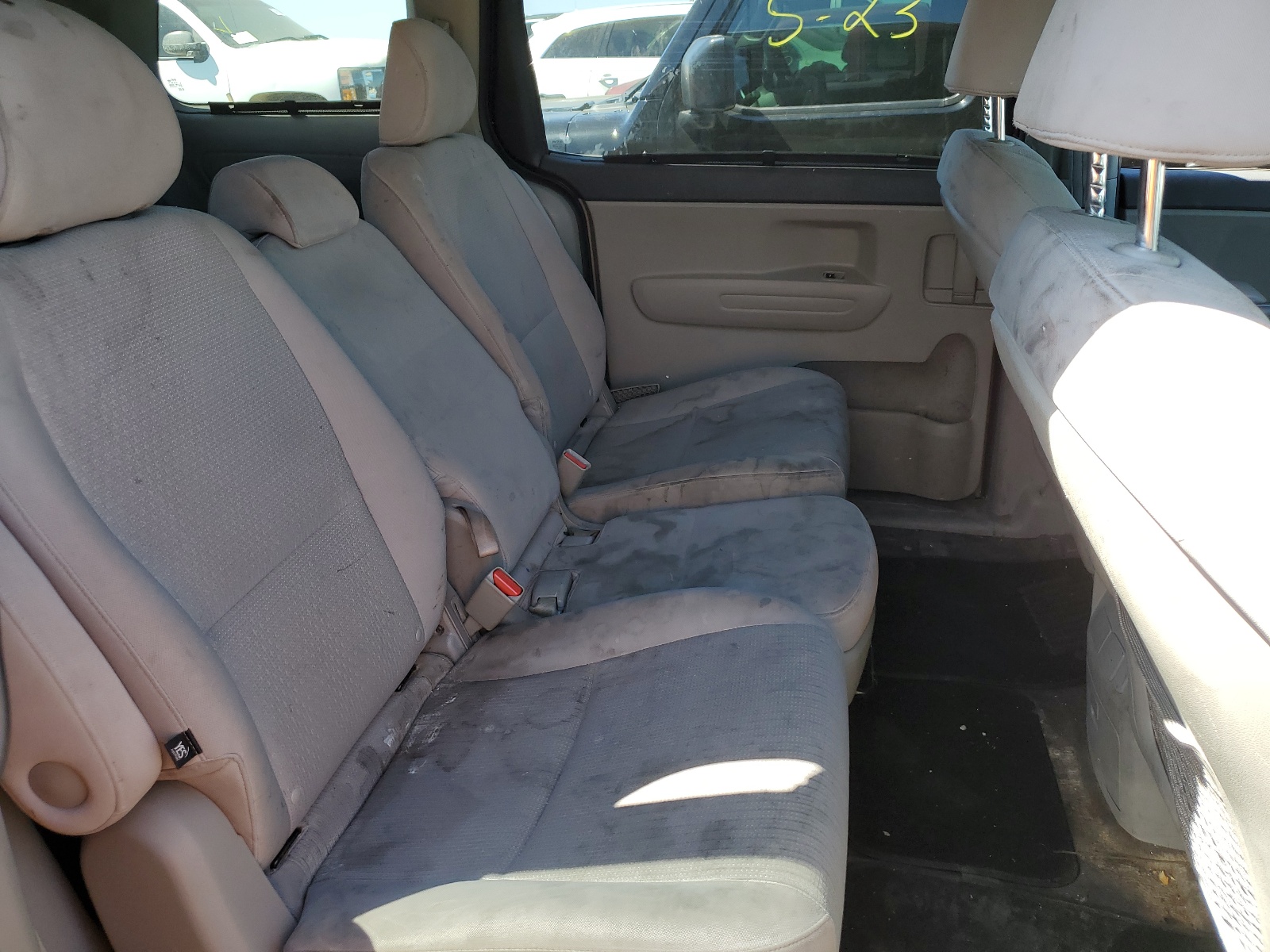 KNDMB5C11G6085774 2016 Kia Sedona Lx